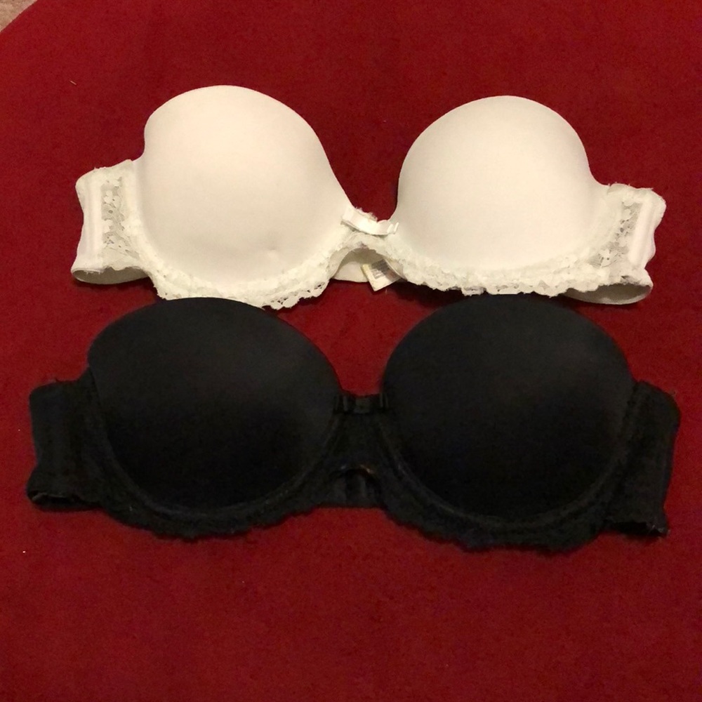 2 bras SOLD!!!!